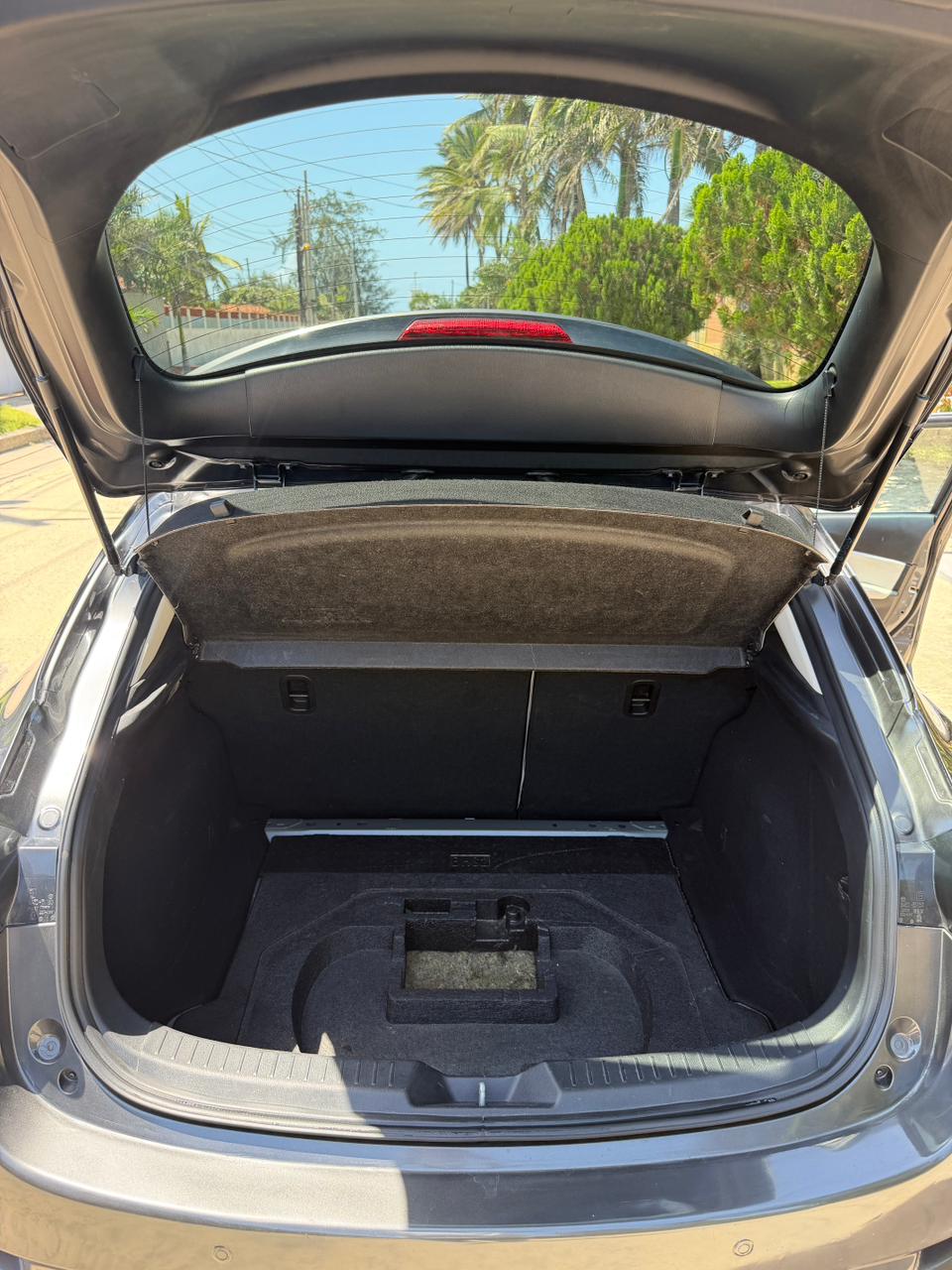 Mazda Axela XDL Package Mechanical — Image 2
