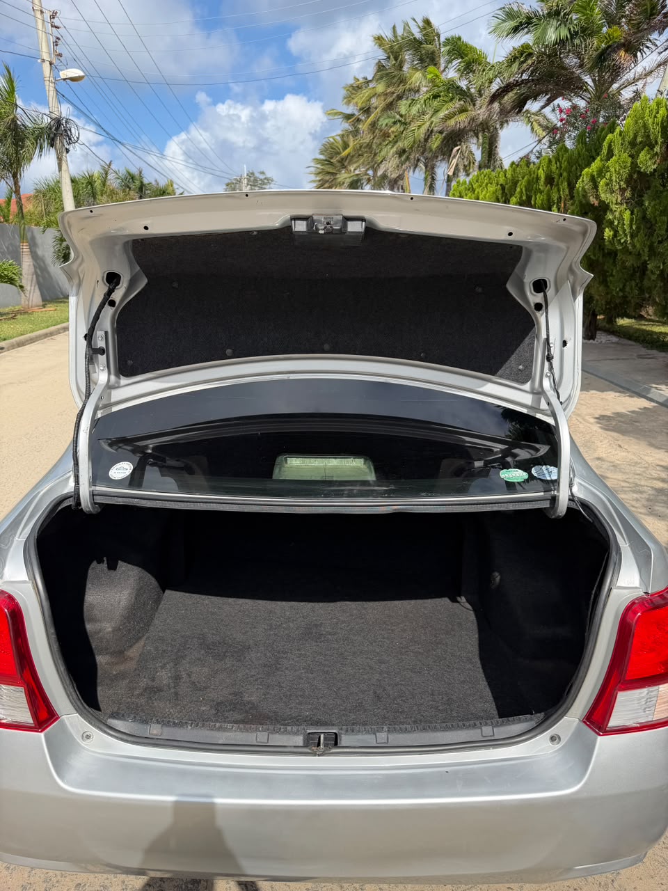Toyota Axio — view 11
