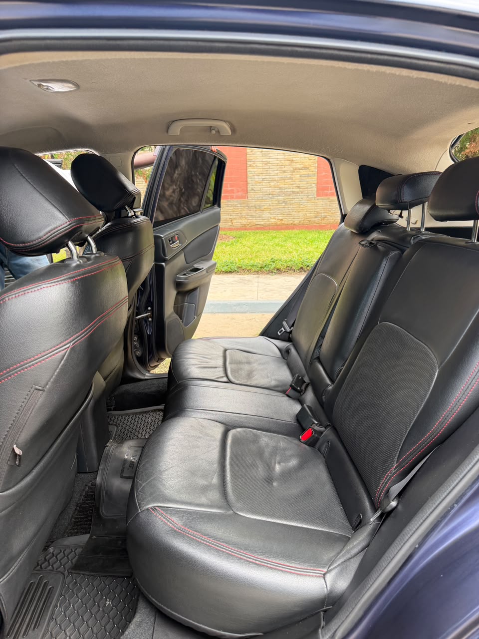 Subaru Impreza — view 5