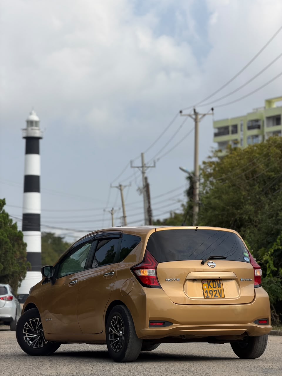 Nissan Note e-Power — view 6