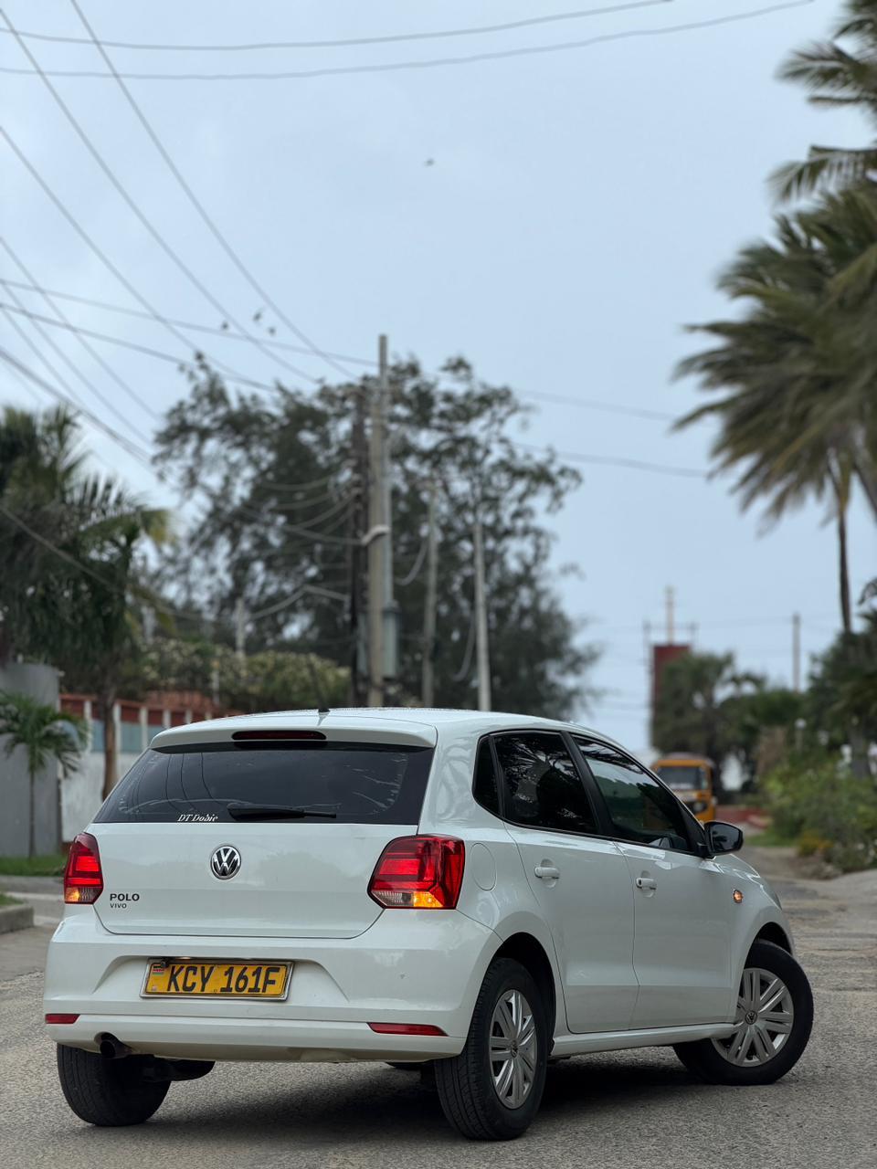 VW Polo Vivo — view 9