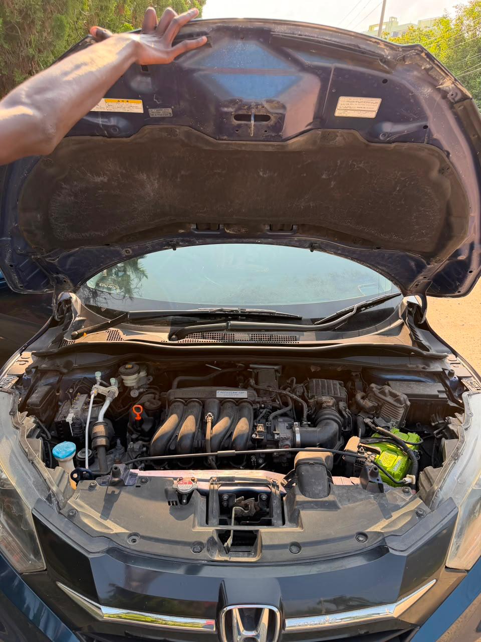 Honda Vezel Hybrid — view 11