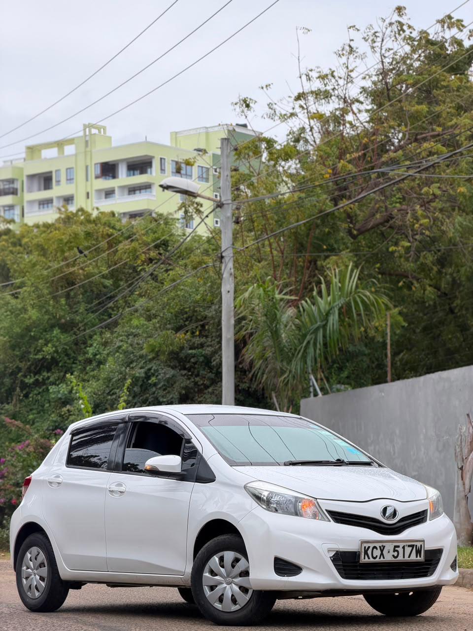 Toyota Vitz Overview