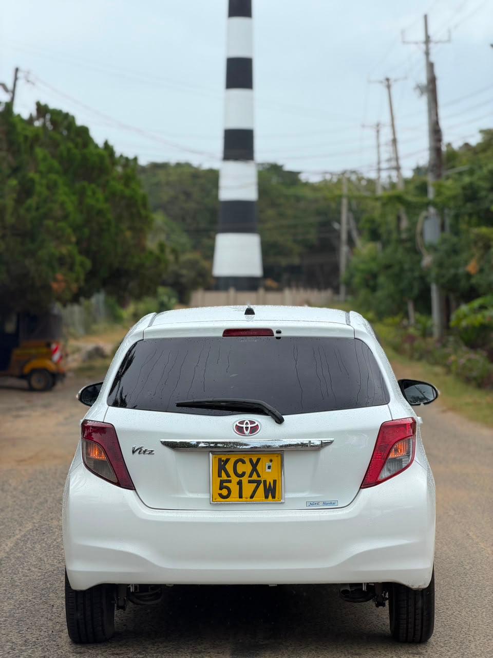 Toyota Vitz Mechanical — Image 2